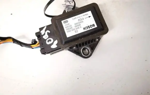 Hyundai Santa Fe ESP acceleration yaw rate sensor 956903k000 95690-3k000