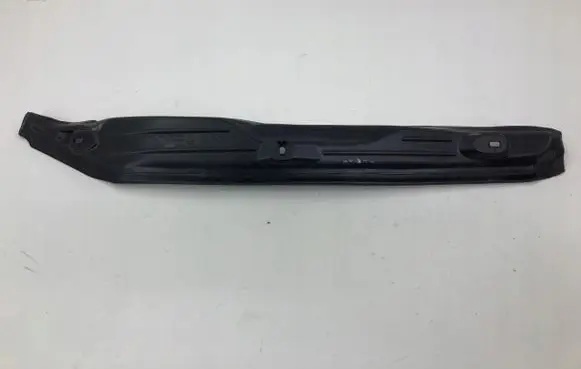 BMW 2 Active Tourer U06 Fender foam support/seal 