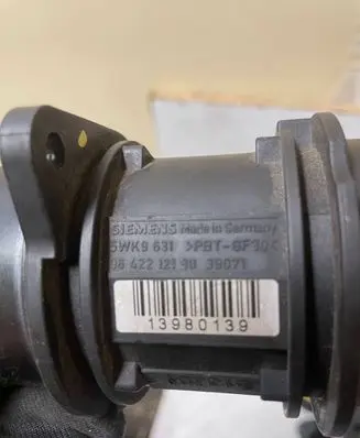 Citroen C3 Mass air flow meter 9642212180 13980139 5WK9631
