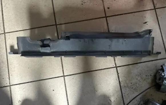 Opel Astra J Top upper radiator support slam panel 13264477 E138
