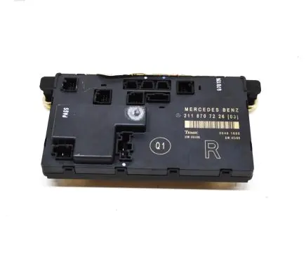 Mercedes-Benz E W211 Door control unit/module 2118707226 211870722603