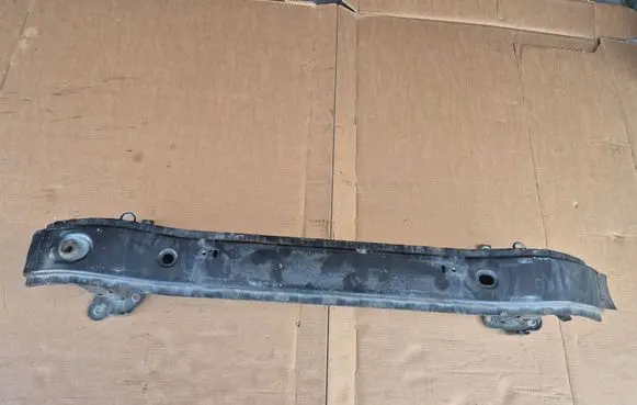 Front bumper cross member