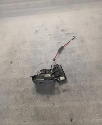 Front door lock