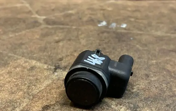 BMW 5 F10 F11 Parking PDC sensor 9270497