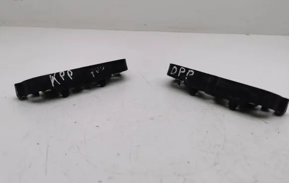 Fender mounting bracket