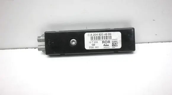 Mercedes-Benz C W204 Aerial antenna amplifier A2048204989