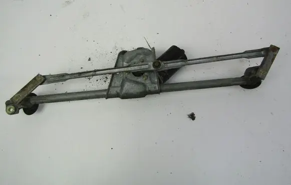 Volkswagen Vento Front wiper linkage 1H1955113B