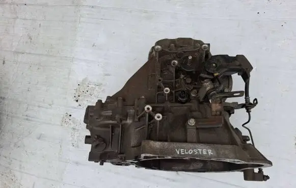 Hyundai Veloster Manual 6 speed gearbox TZ51BU