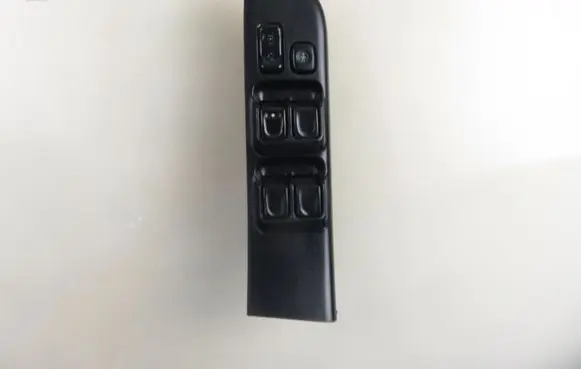 Opel Frontera B Electric window control switch 8971696642