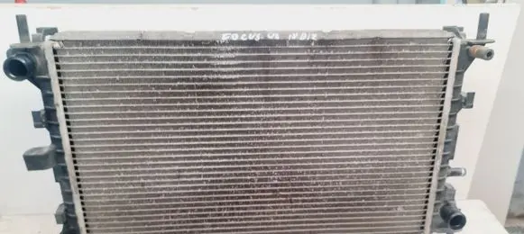 Ford Focus Coolant radiator 98AB8005MF 98AW8061PF 8805F04