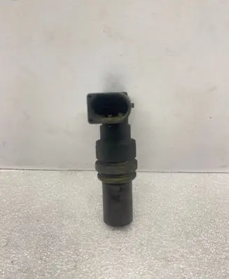 Land Rover Range Rover L322 Crankshaft position sensor 2247926