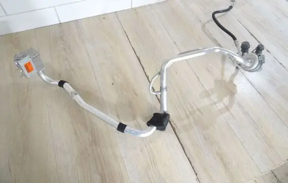 Volvo S90, V90 Air conditioning (A/C) pipe/hose 31369749