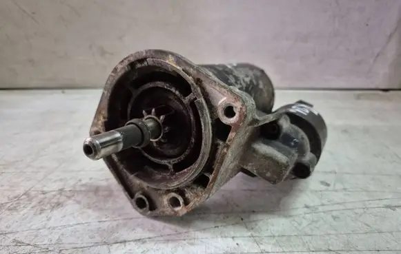 Seat Ibiza II (6k) Starter motor 0001107025 06911023S