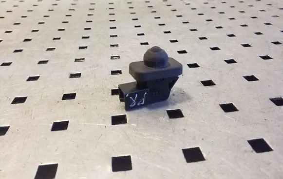 Subaru Legacy Front door sensor 