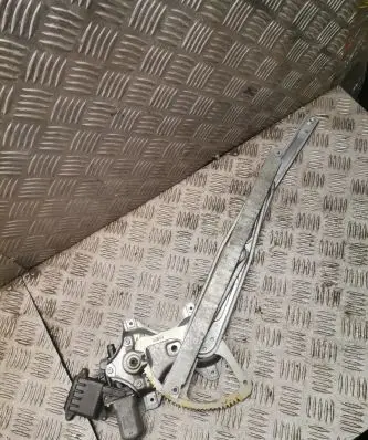 Toyota Avensis T270 Front door window regulator with motor 8570102010