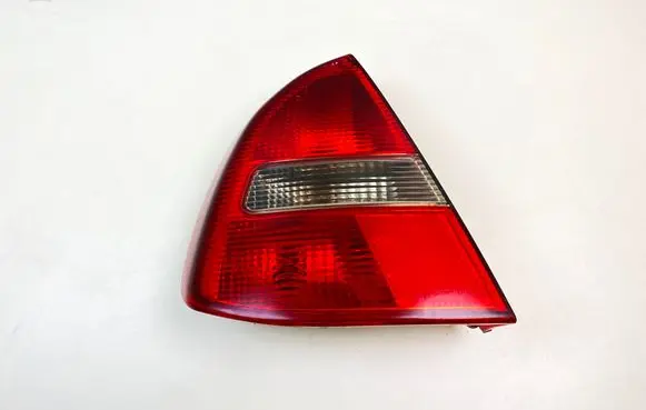 Mitsubishi Carisma Rear/tail lights 151085