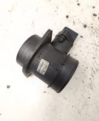 Audi TT Mk1 Mass air flow meter 8N0133835AC