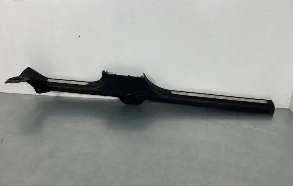 Volkswagen Arteon Shooting Brake Front sill trim cover 3G8853371