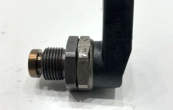 BMW X3 E83 Fuel pressure sensor 0281002497