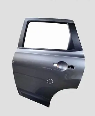 Nissan Qashqai Rear door