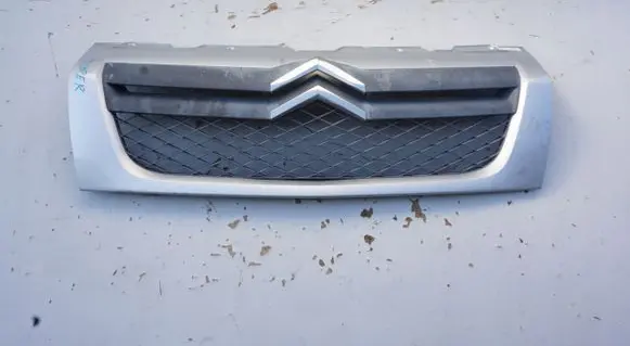 Citroen Jumper Front bumper upper radiator grill