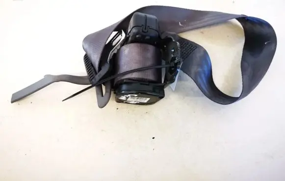 Saab 9-5 Middle seatbelt (rear) 570385900g 5013941