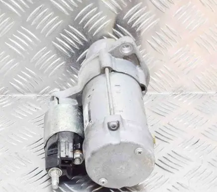 BMW 4 F36 Gran coupe Starter motor 4280009130 7631558
