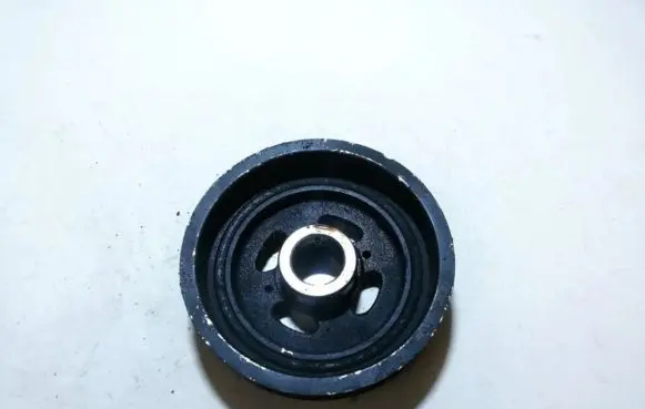Nissan X-Trail T30 Crankshaft pulley