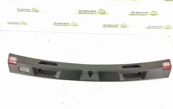 Mercedes-Benz C W204 Tailgate/boot lid lock trim 2047400772 2047400472