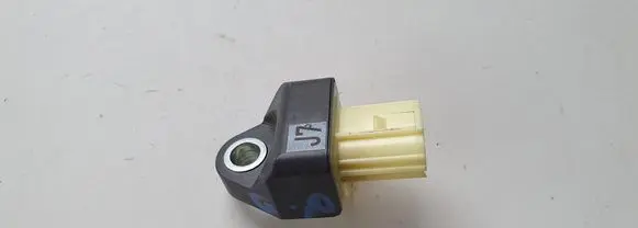 Toyota Prius (XW50) Airbag deployment crash/impact sensor