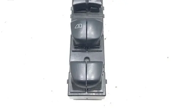 Nissan Juke I F15 Electric window control switch 254011KA0B