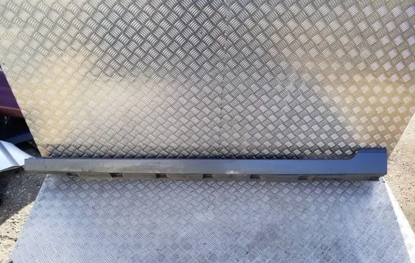 Volkswagen PASSAT B8 Sill 3G0853945 3G0853857