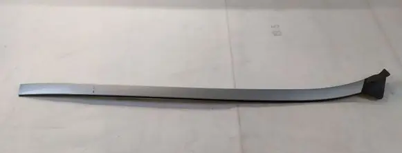 Mercedes-Benz E W212 Windshield trim A2126901082