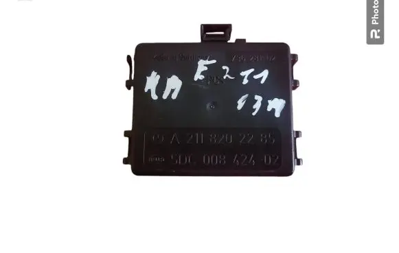 Mercedes-Benz E W211 Rain sensor A2118202285