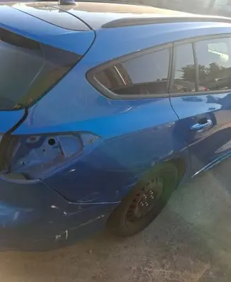 Ford Focus Fender