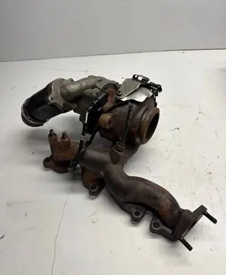 Volkswagen PASSAT B6 Supercharger 53031015064a