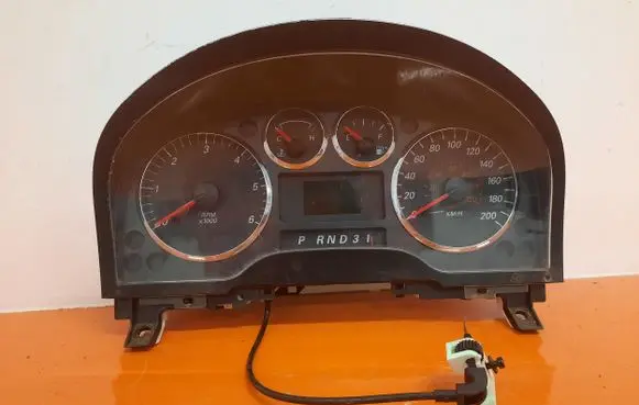 Ford Freestar Speedometer (instrument cluster)