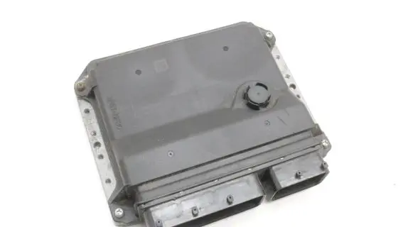 Toyota RAV 4 (XA40) Engine control unit/module 8966142J60