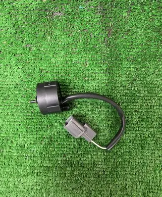 Land Rover Defender Sensor WKW500060