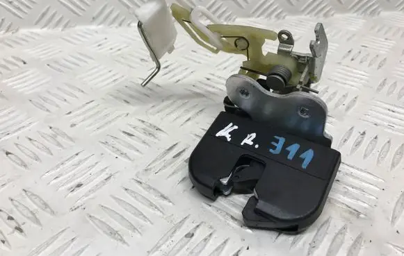 Mercedes-Benz CLK A209 C209 Seat back rest lock catch A2039200372