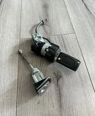 Citroen C5 Lock set 36410600