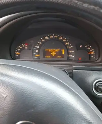 Mercedes-Benz C W203 Speedometer (instrument cluster) 110080183 A2035401347