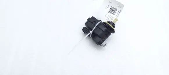 Peugeot 5008 II Headlight level adjustment motor 90005925