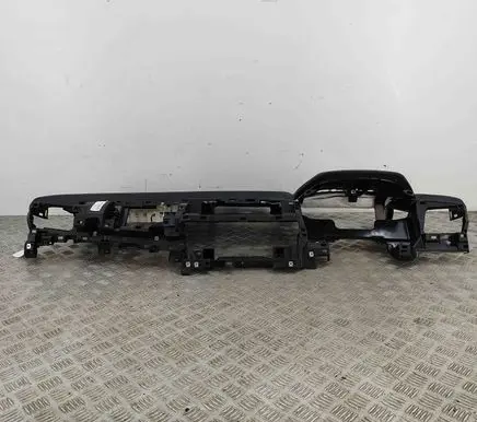 Nissan Qashqai J12 Dashboard 682006UA2A