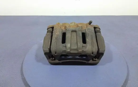 Honda CR-V Front brake caliper
