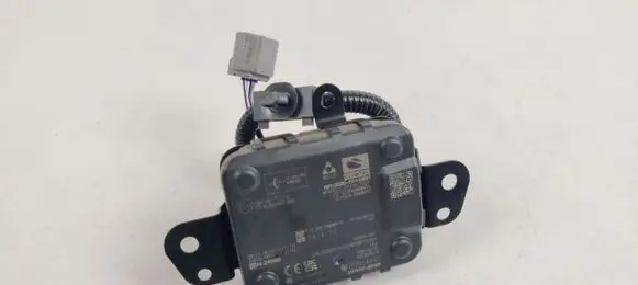 Suzuki Swift IV Distronic sensor radar 3F10069T00