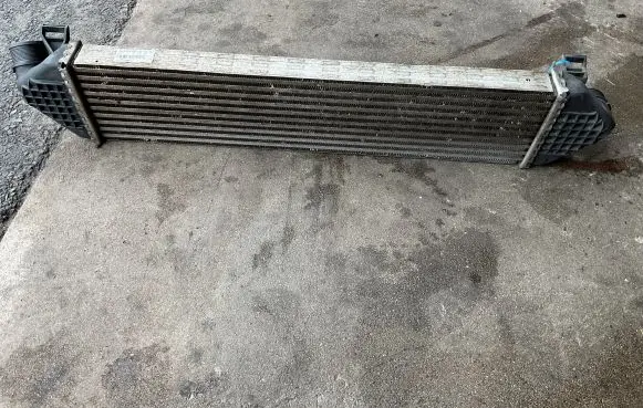 Ford C-MAX II Intercooler radiator 8V619L440AC 64213005CC 34213005