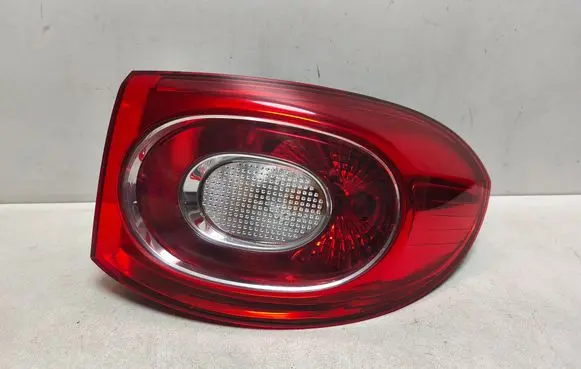 Volkswagen Tiguan Rear/tail lights 5N0945096H