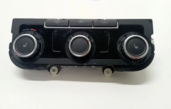 Volkswagen Golf VI Climate control unit 3C8907336J 5HB009751 SW0203