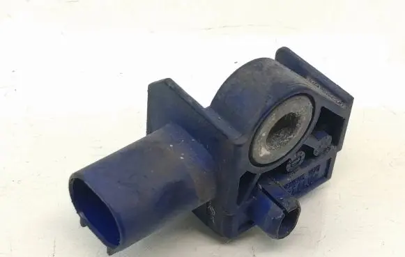 Mercedes-Benz E W212 Airbag deployment crash/impact sensor A2128204926